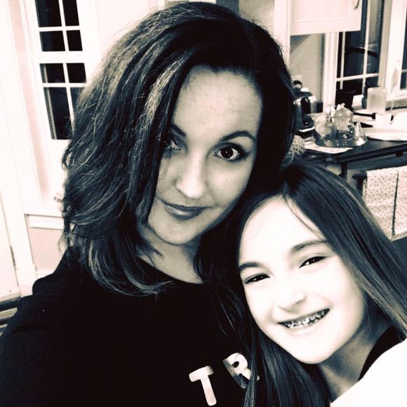 Meet your Posher, Angela - Picture 1 of 1